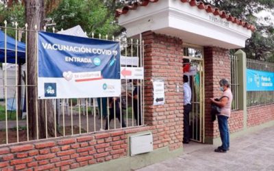 Son  40 los vacunatorios contra COVID-19 funcionarán el fin de semana en hospitales y centros de salud