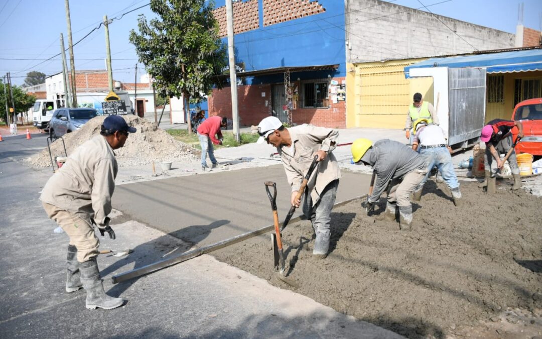 Ejecutan tareas de hormigonado en el barrio San José