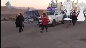 Peregrinos en Salta: la fe que camina hacia la Procesión del Milagro